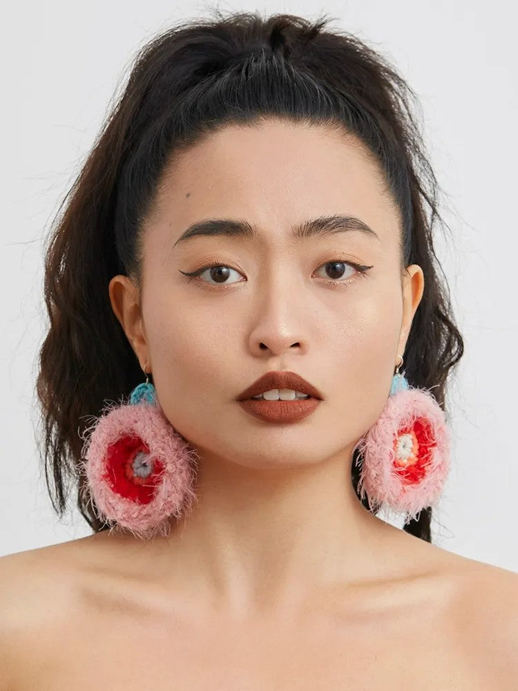 Hand hook brush round earrings B2241