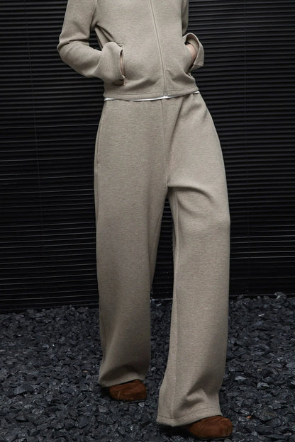 Oatmeal color brushed sweat wide pants B3430