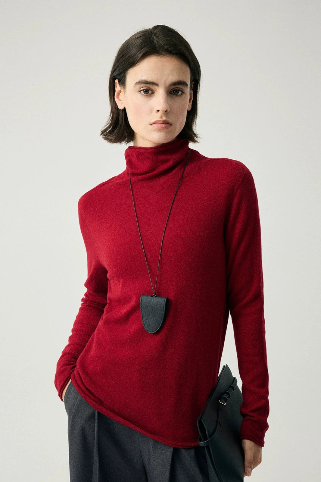 Wool soft turtleneck sweater B3516