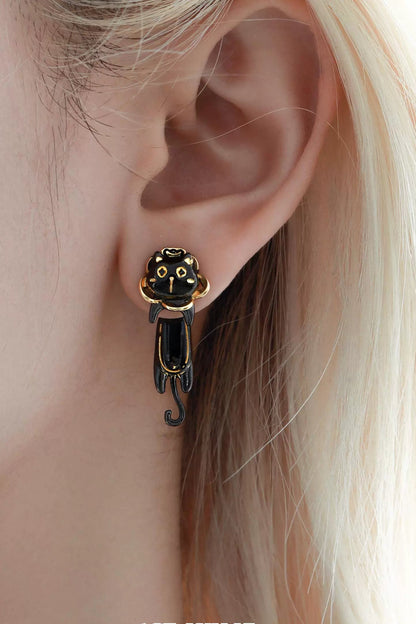 I Love Money Kitty Asymmetry Earrings B3627