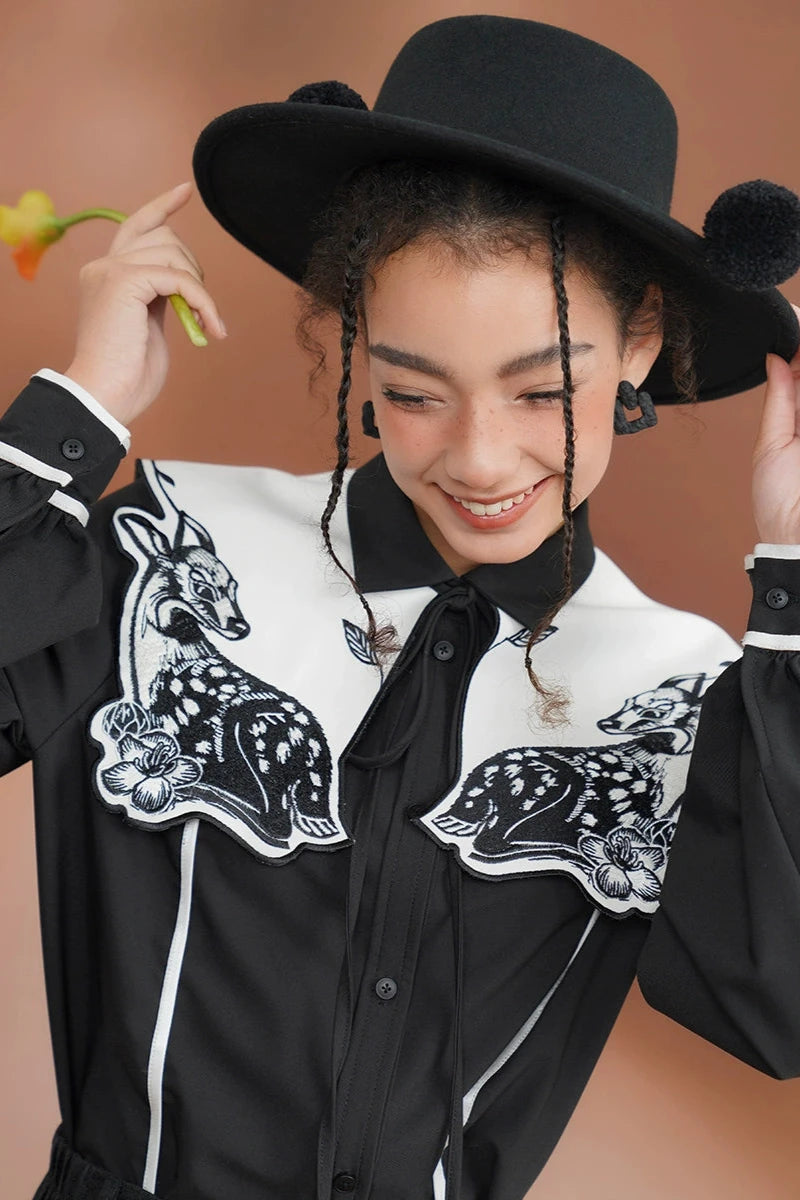 Moonlight Deer Embroidery Retro Fake Collar Blouse B3385 