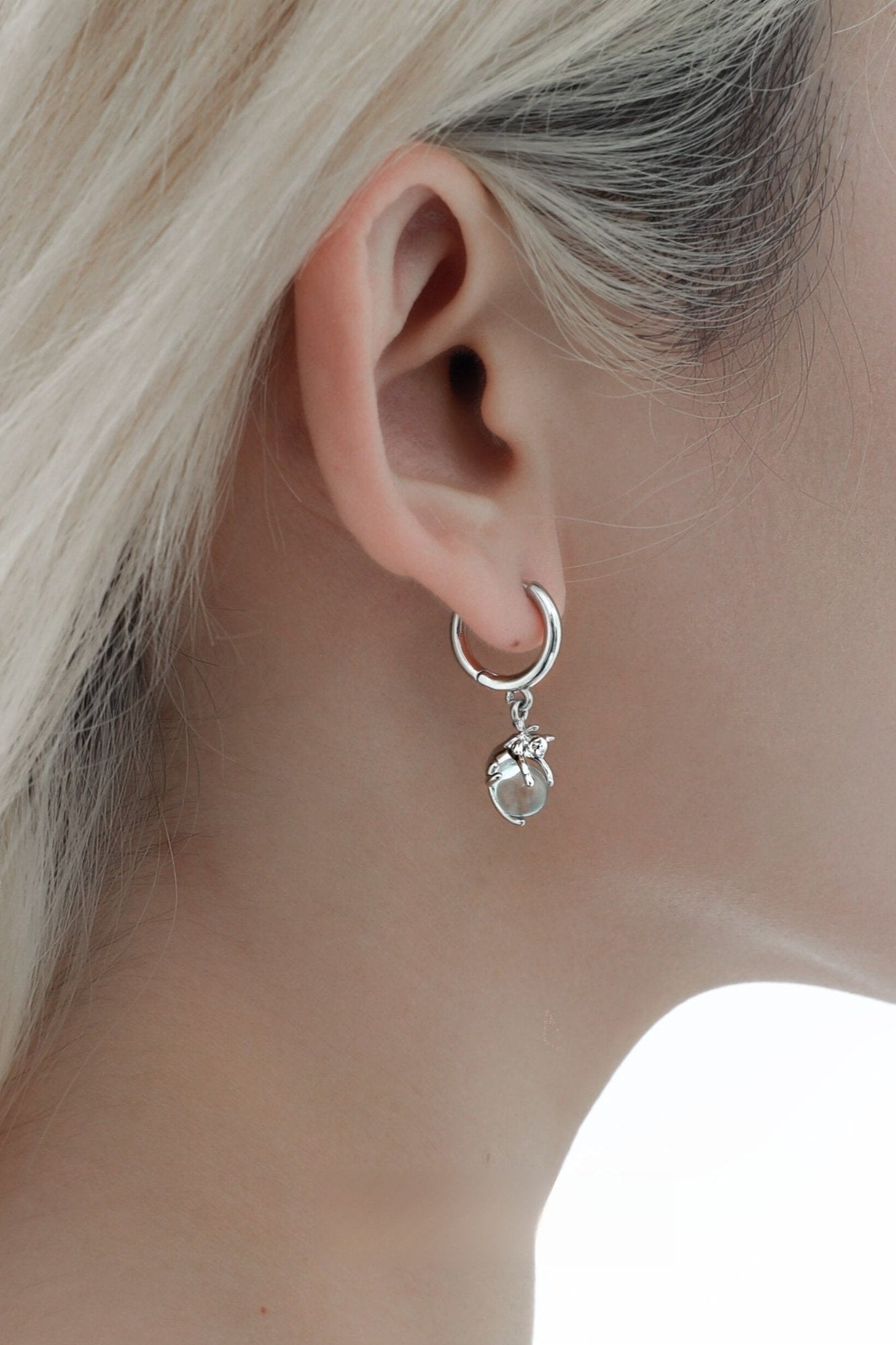 Little Cat Hoop Earrings B3200