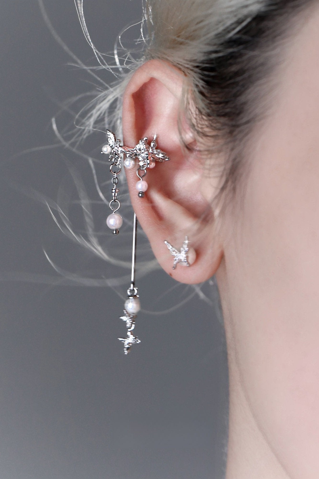 Butterfly Bubble Pearl Ear Cuff B3214