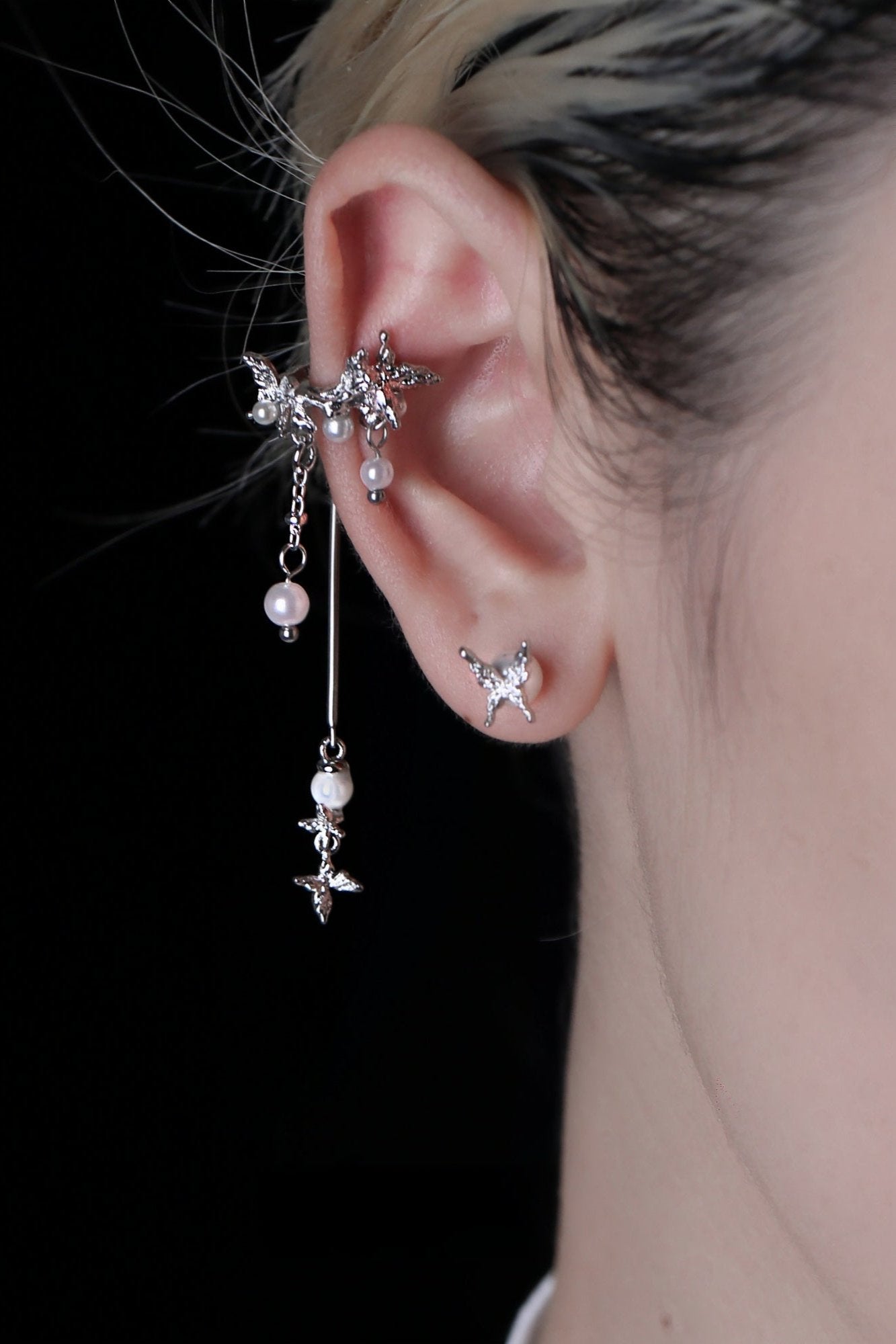 Butterfly Bubble Pearl Ear Cuff B3214