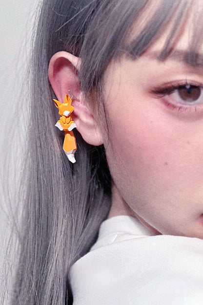 Little Fox Asymmetrical Color Ear Cuff B3408