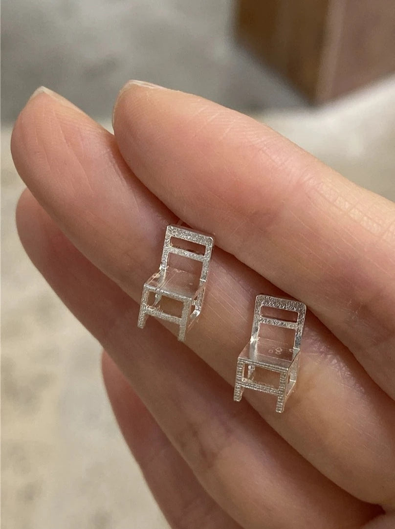 S925 Small square chair earrings B2395